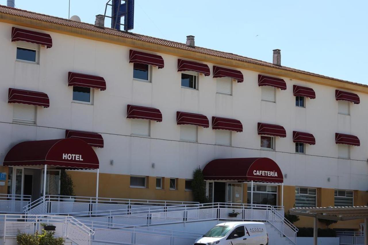 Hotel Acosta Ciudad De La Musica Villafranca de los Barros Exterior photo