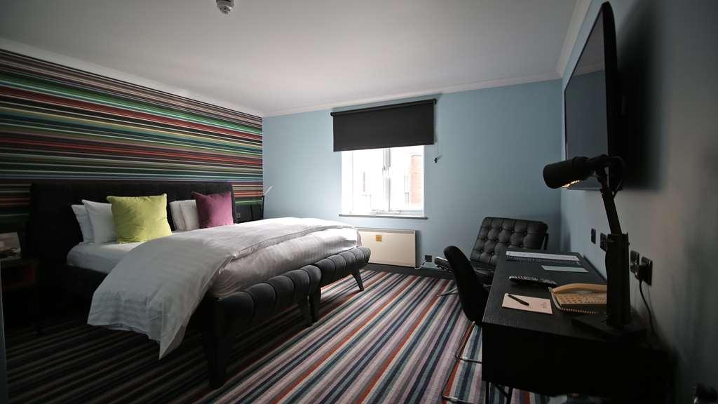 Village Hotel Birmingham Dudley Room photo