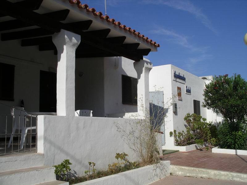 Apartamentos Isabel Playa Migjorn Exterior photo