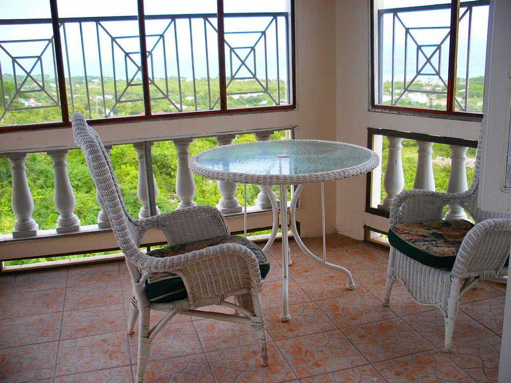 Emerald View Resort Villa Montego Bay Restaurant photo
