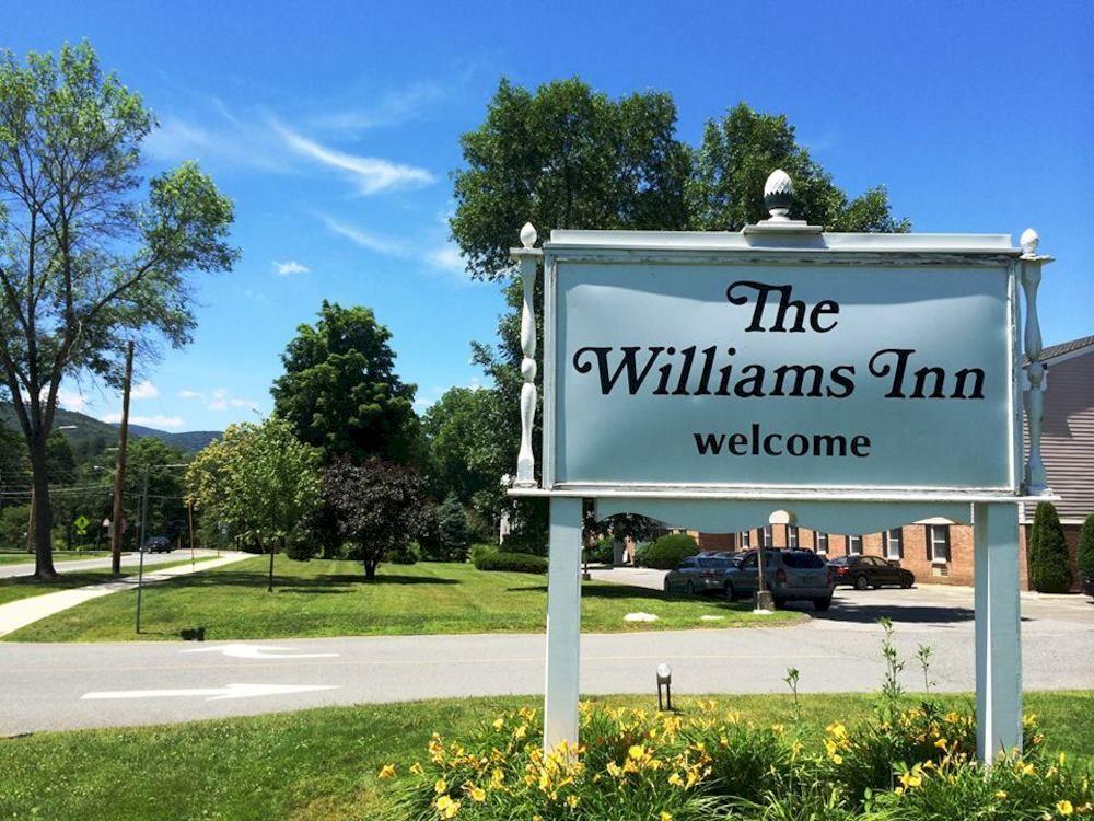 The Williams Inn Williamstown Exterior photo