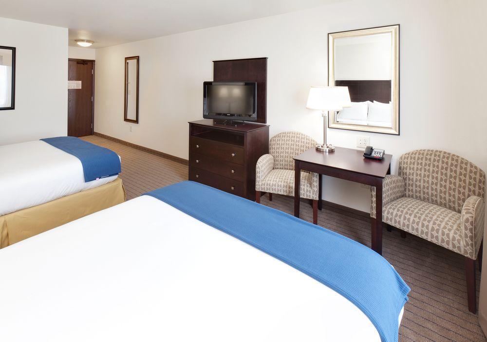 Holiday Inn Express & Suites - Omaha I - 80, An Ihg Hotel Gretna Exterior photo
