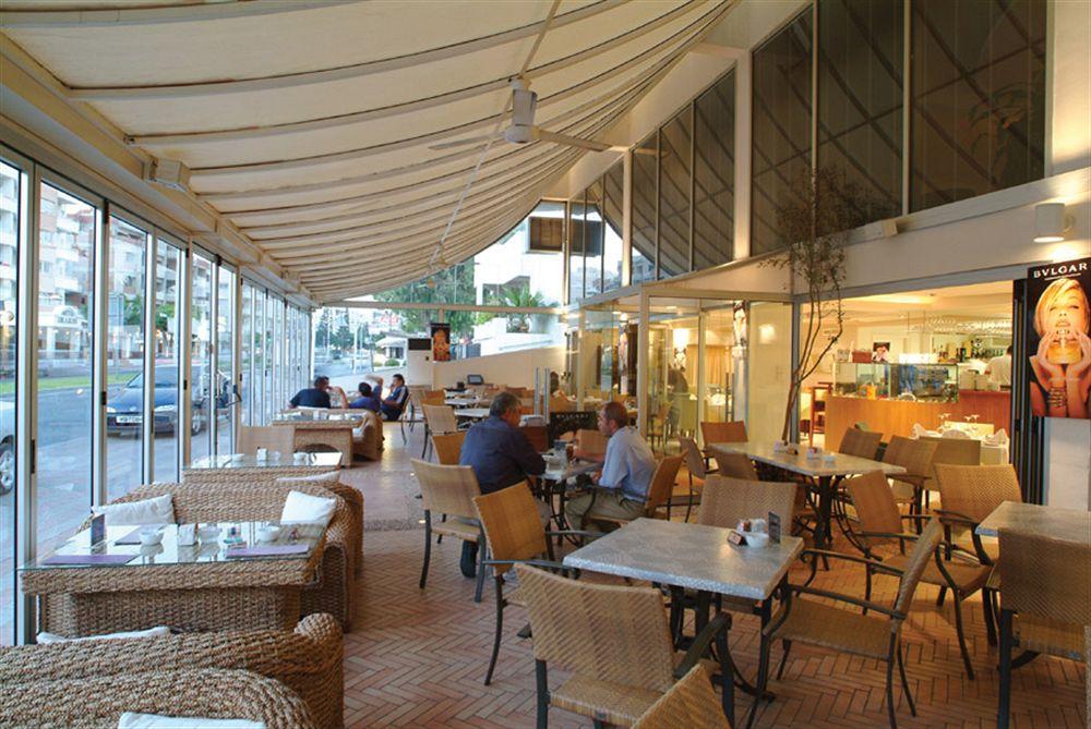 Park Beach Hotel Limassol Exterior photo