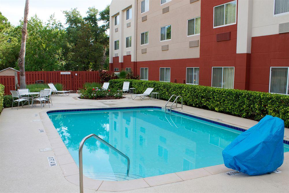 Fairfield Inn And Suites St Petersburg Clearwater Pinellas Park Exterior photo