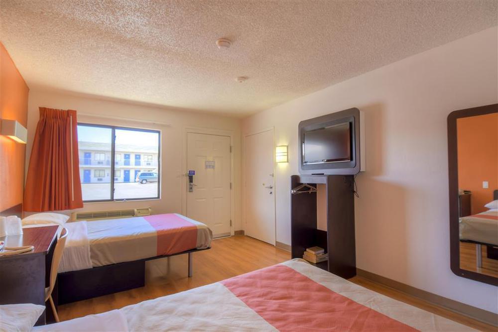 Motel 6-Las Vegas, Nv - Tropicana Room photo