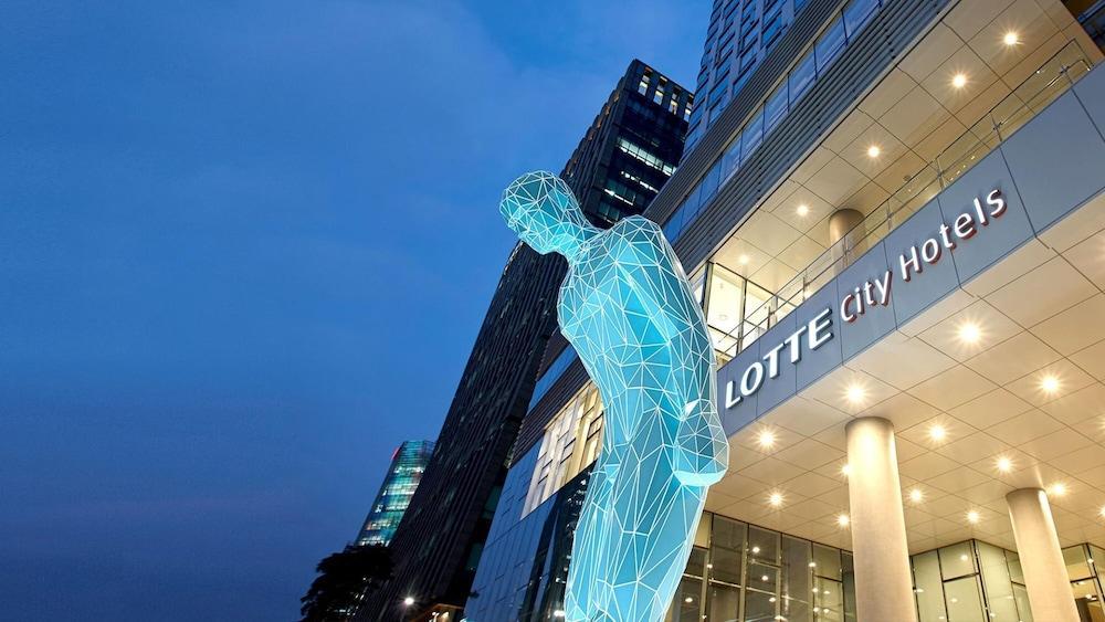 Lotte City Hotel Myeongdong Seoul Exterior photo