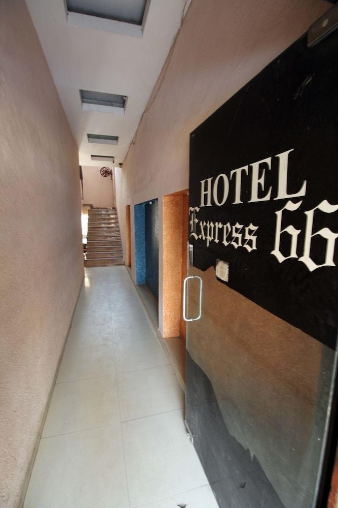 Hotel Express66 New Delhi Exterior photo