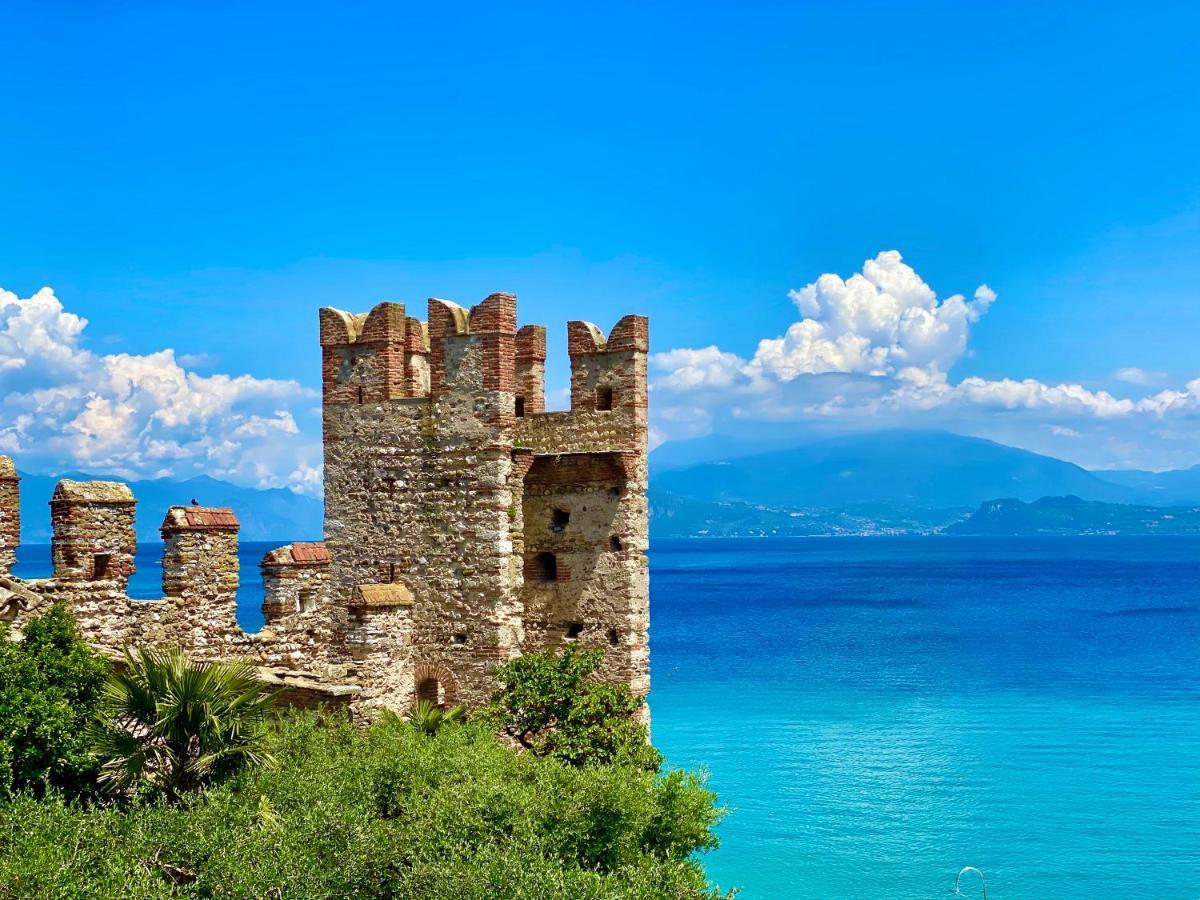 Hotel Degli Oleandri Sirmione Exterior photo