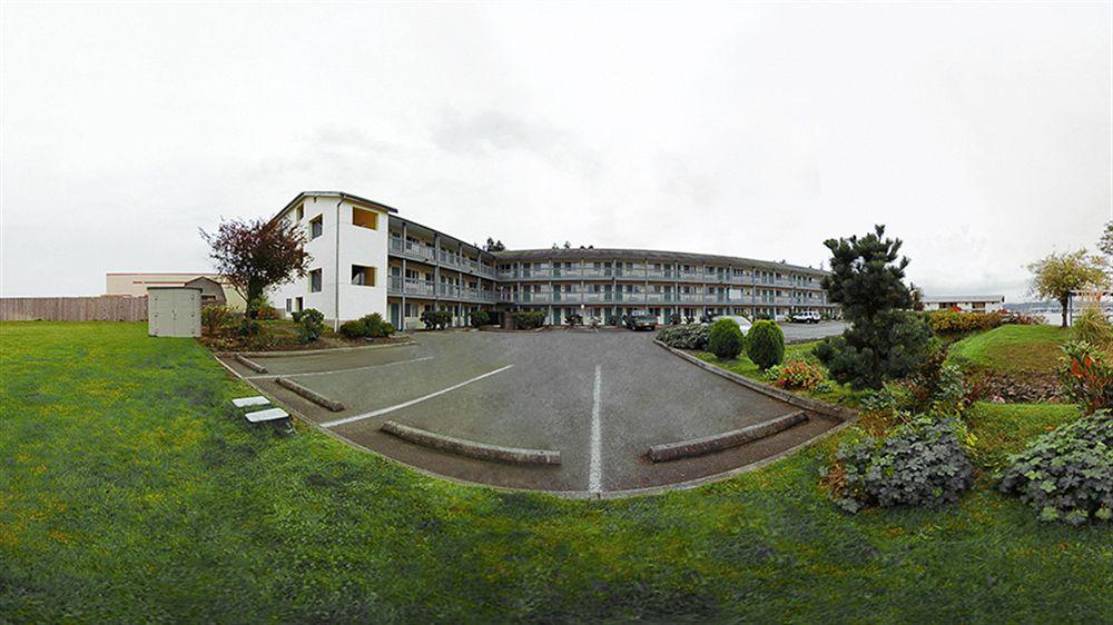 Comfort Inn On The Bay Port Orchard Exterior photo