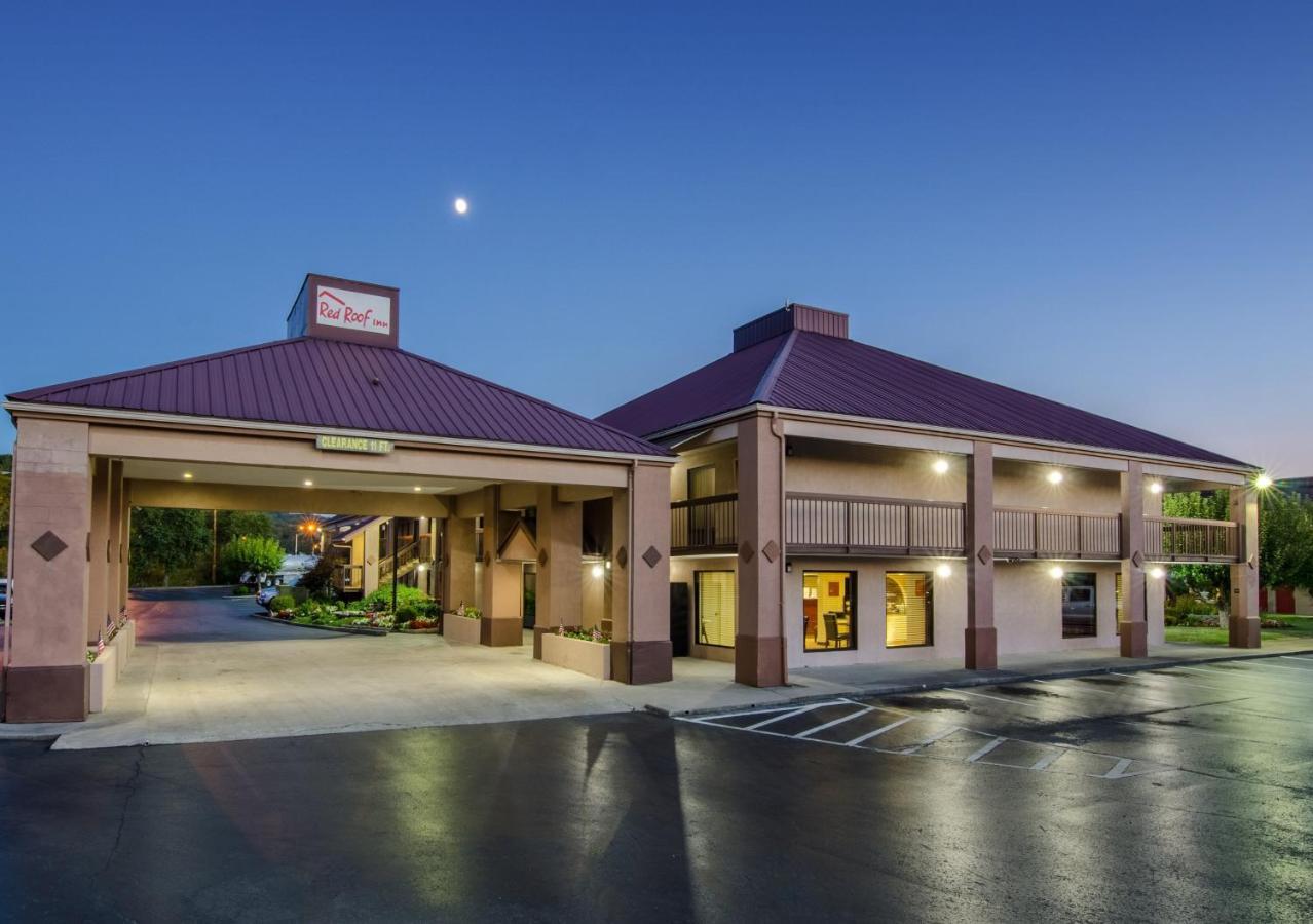 Red Roof Inn Kingsport Exterior photo