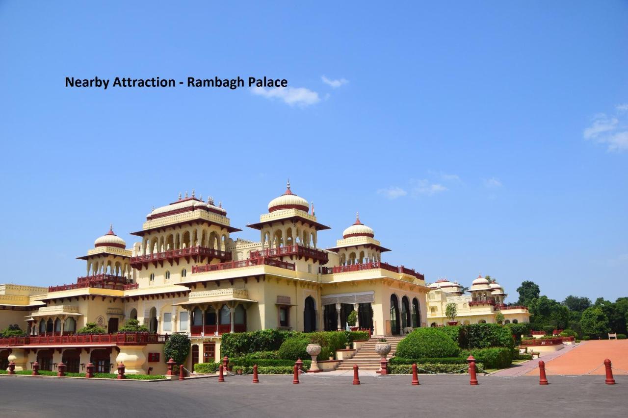 Aapnni Hotel Jaipur Exterior photo