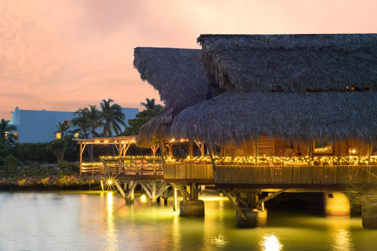 Tortuga Bay Hotel Punta Cana Exterior photo