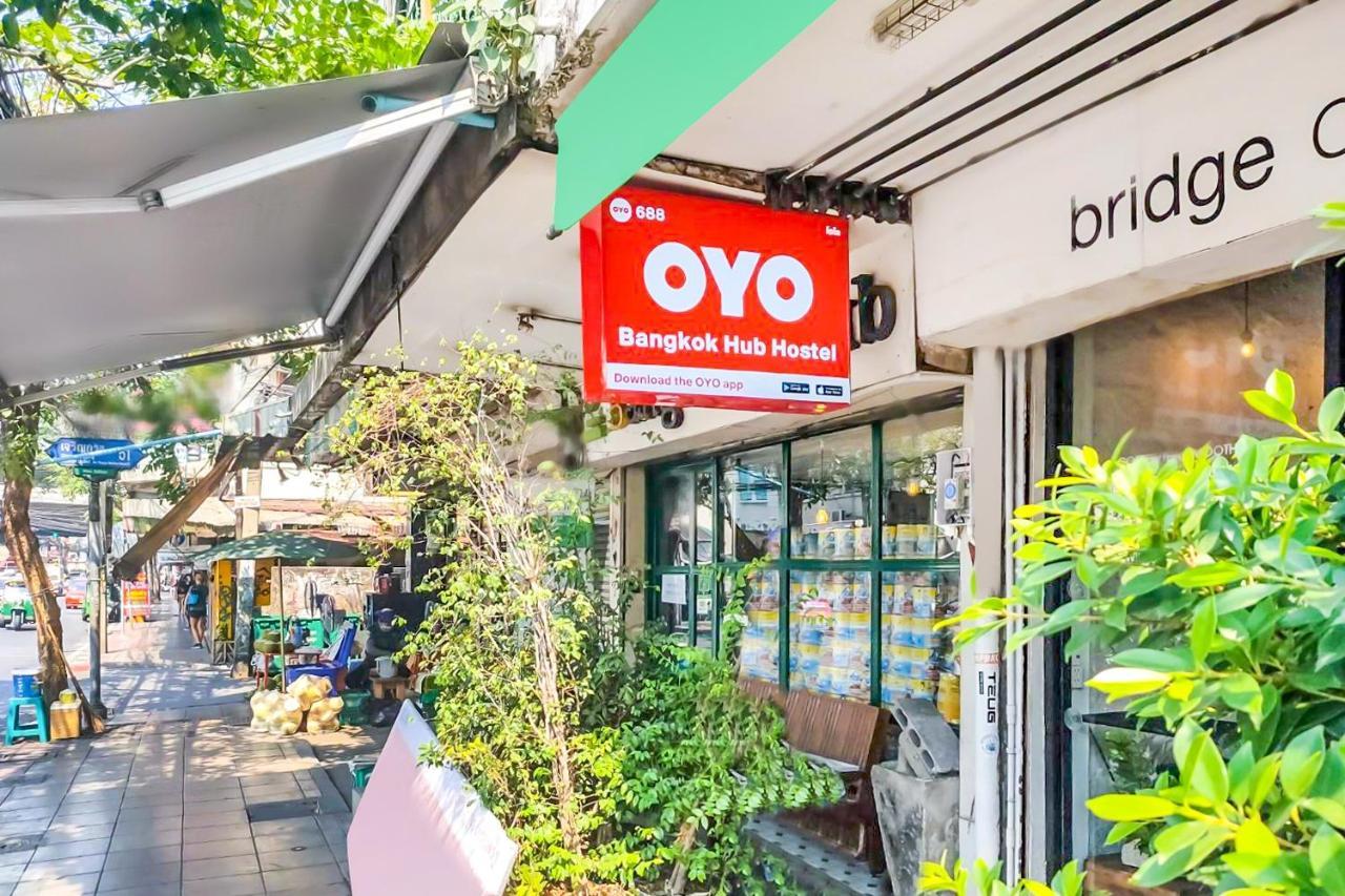 Oyo 688 Bangkok Hub Hostel Exterior photo