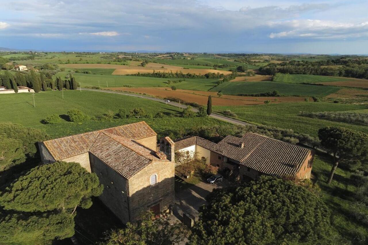 Hotel Ristorante Farneta Cortona Exterior photo