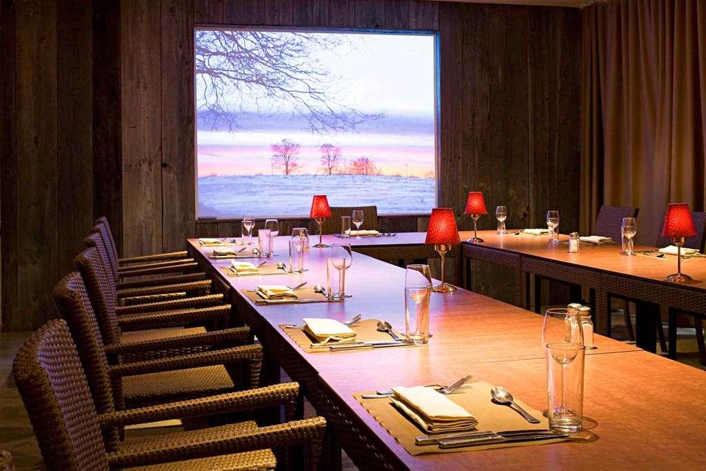 Ibis Styles Cholet Hotel Restaurant photo