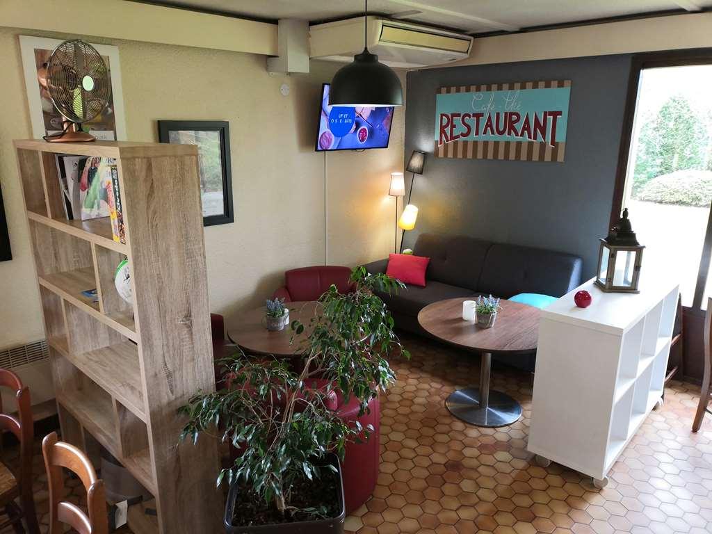 Campanile Brive-La-Gaillarde Ouest Hotel Restaurant photo