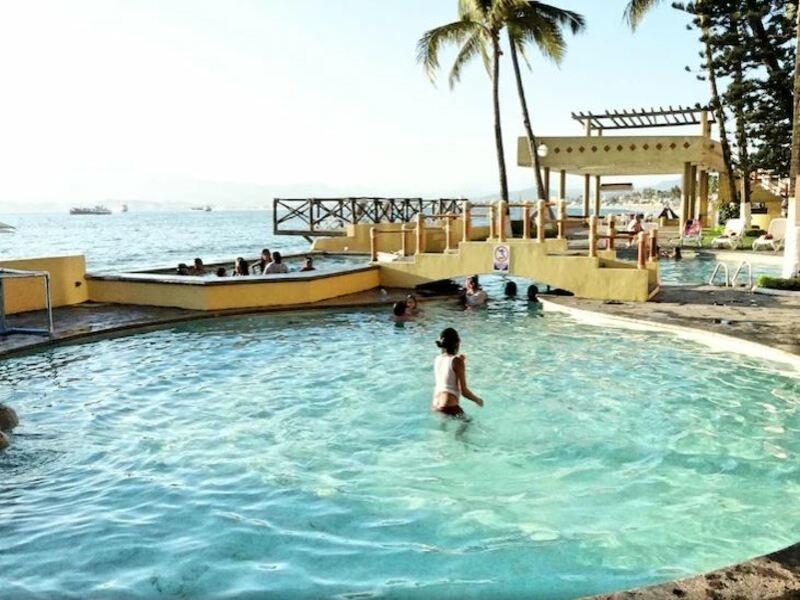 Hotel Marina Puerto Dorado Manzanillo Exterior photo