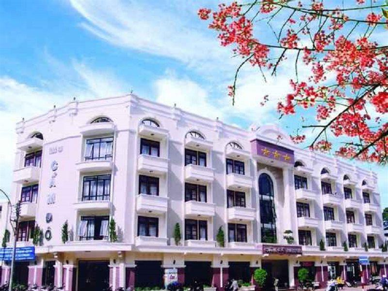 Hoang Yen Hotel Da Lat Exterior photo