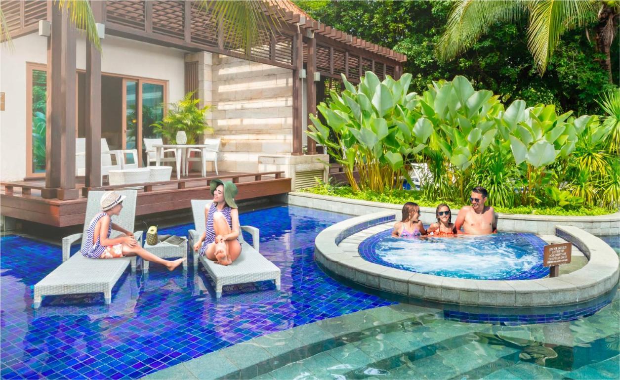 Resorts World Sentosa - Equarius Villas Singapore Exterior photo