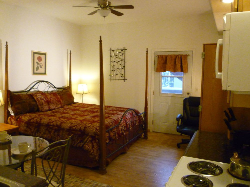 7 Gables Inn & Suites Fairbanks Room photo