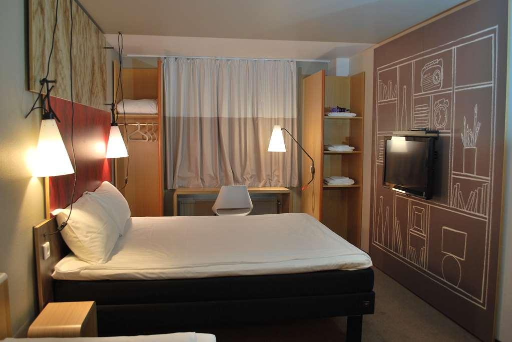 Sure Hotel By Best Western Spanga Room photo