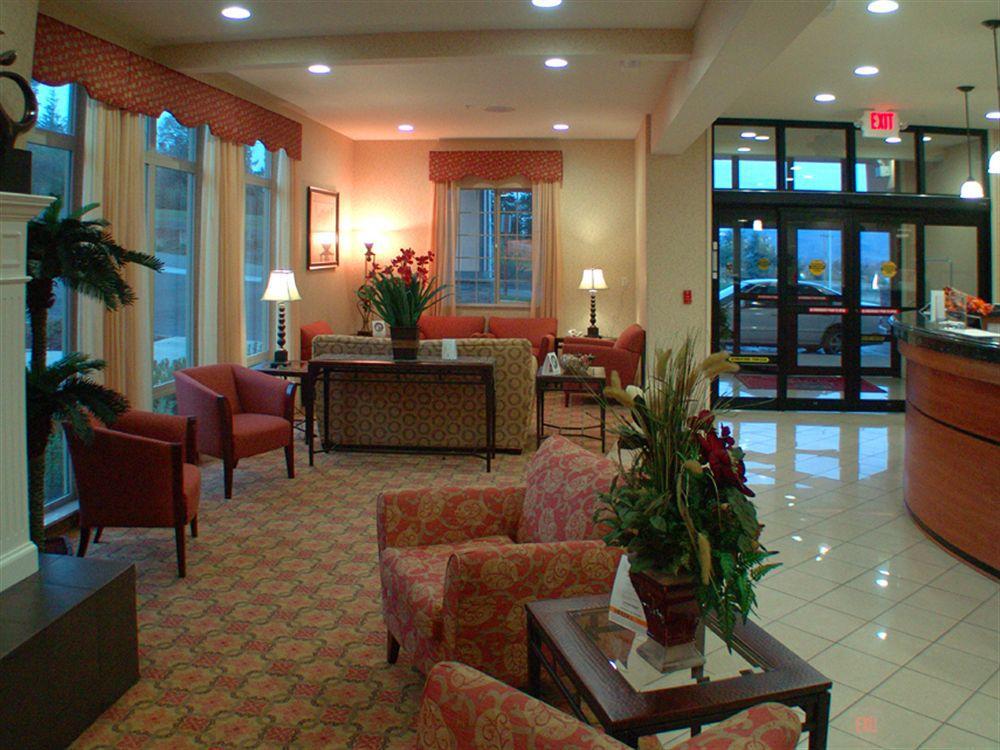 Comfort Suites Eugene Interior photo