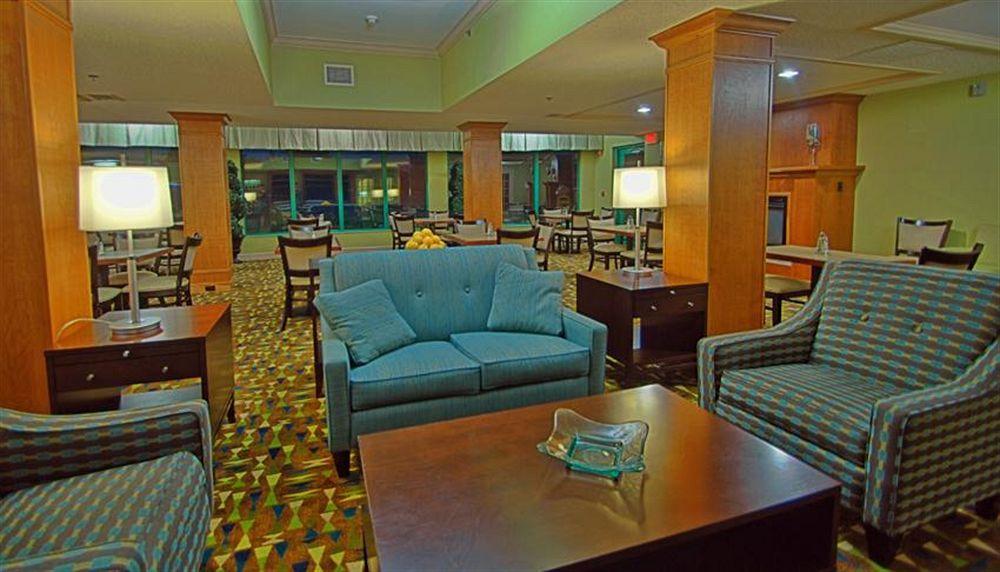 Holiday Inn Express Hotel & Suites Kalamazoo, An Ihg Hotel Interior photo