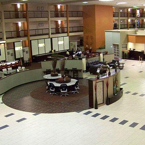 Clarion Hotel & Suites Conference Center Memphis Airport Interior photo