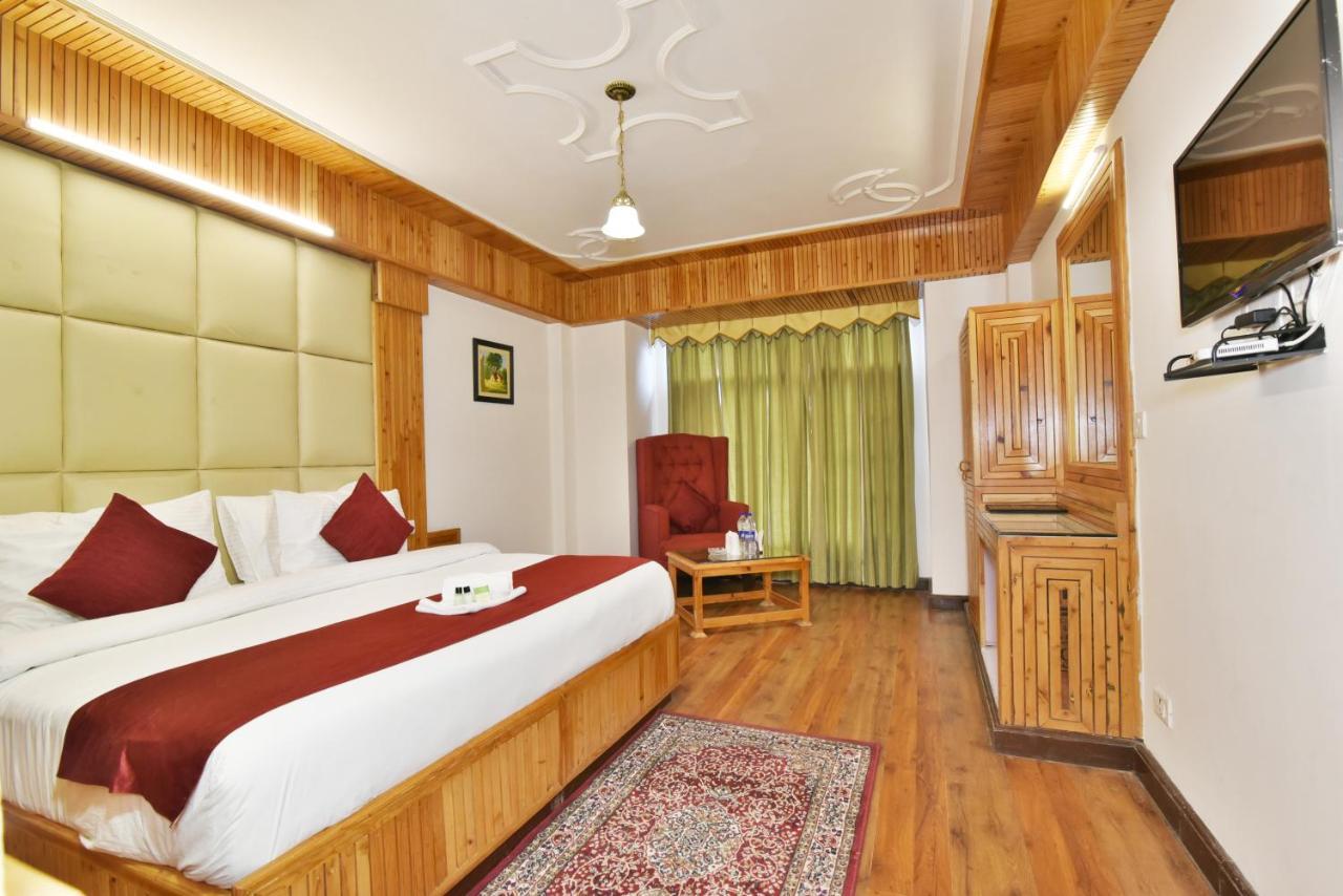 Hotel Himgiri Manali  Exterior photo