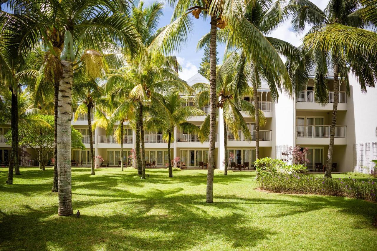 Victoria Beachcomber Resort & Spa Pointe aux Piments Exterior photo