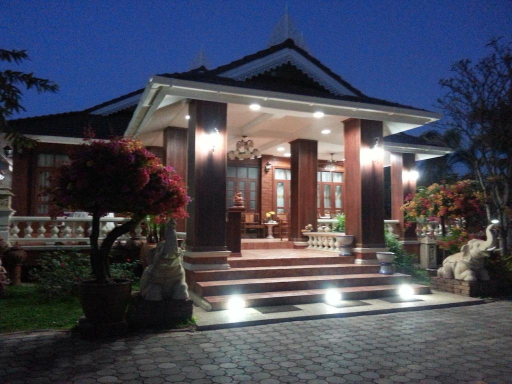 Dusita Resort Khon Kaen Exterior photo