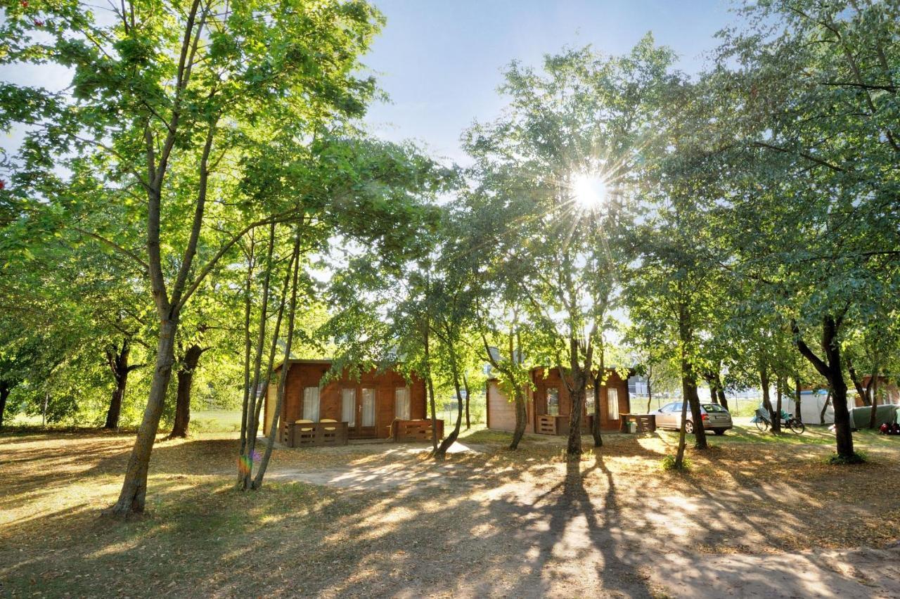 Kaunas Camp Inn Exterior photo