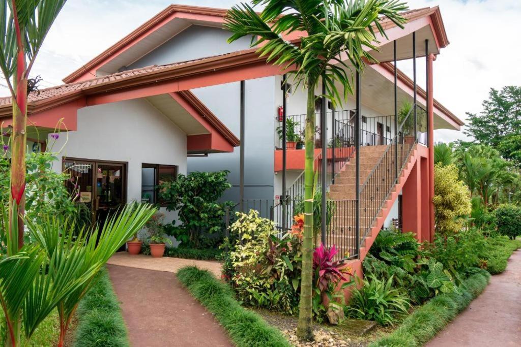 Hotel Vista Del Cerro La Fortuna Exterior photo