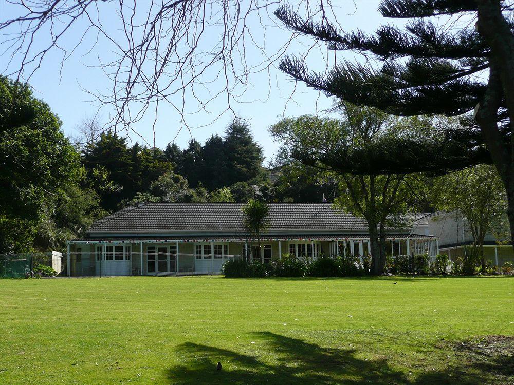 Discovery Settlers Hotel Whangarei Exterior photo