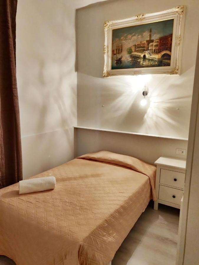Hotel Villa Pigalle Tezze sul Brenta Room photo