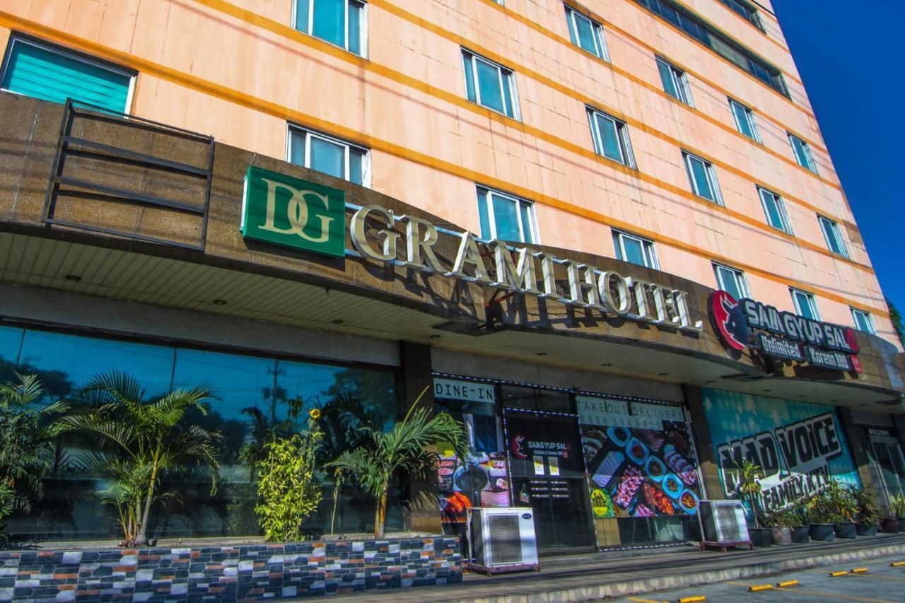 Dg Grami Hotel Manila Exterior photo
