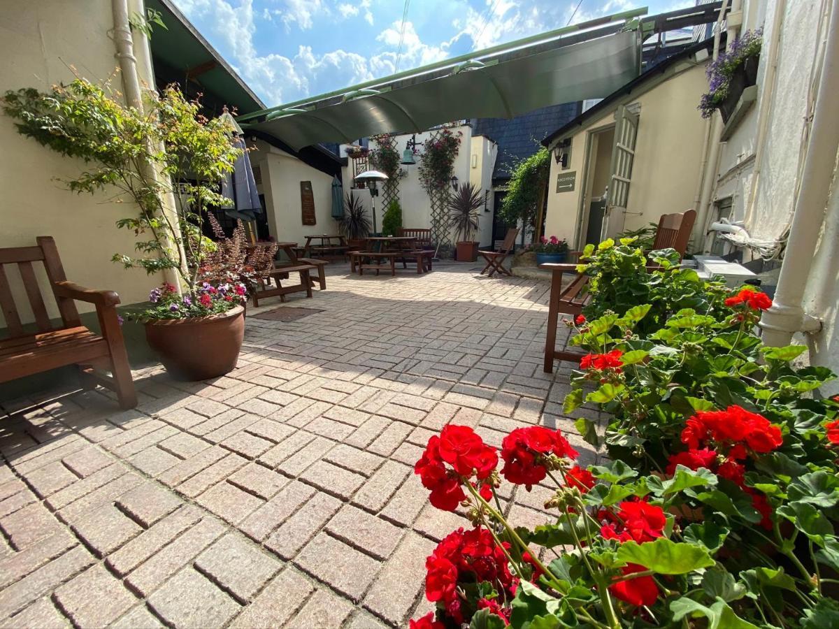 The White Hart Hotel Moretonhampstead Exterior photo