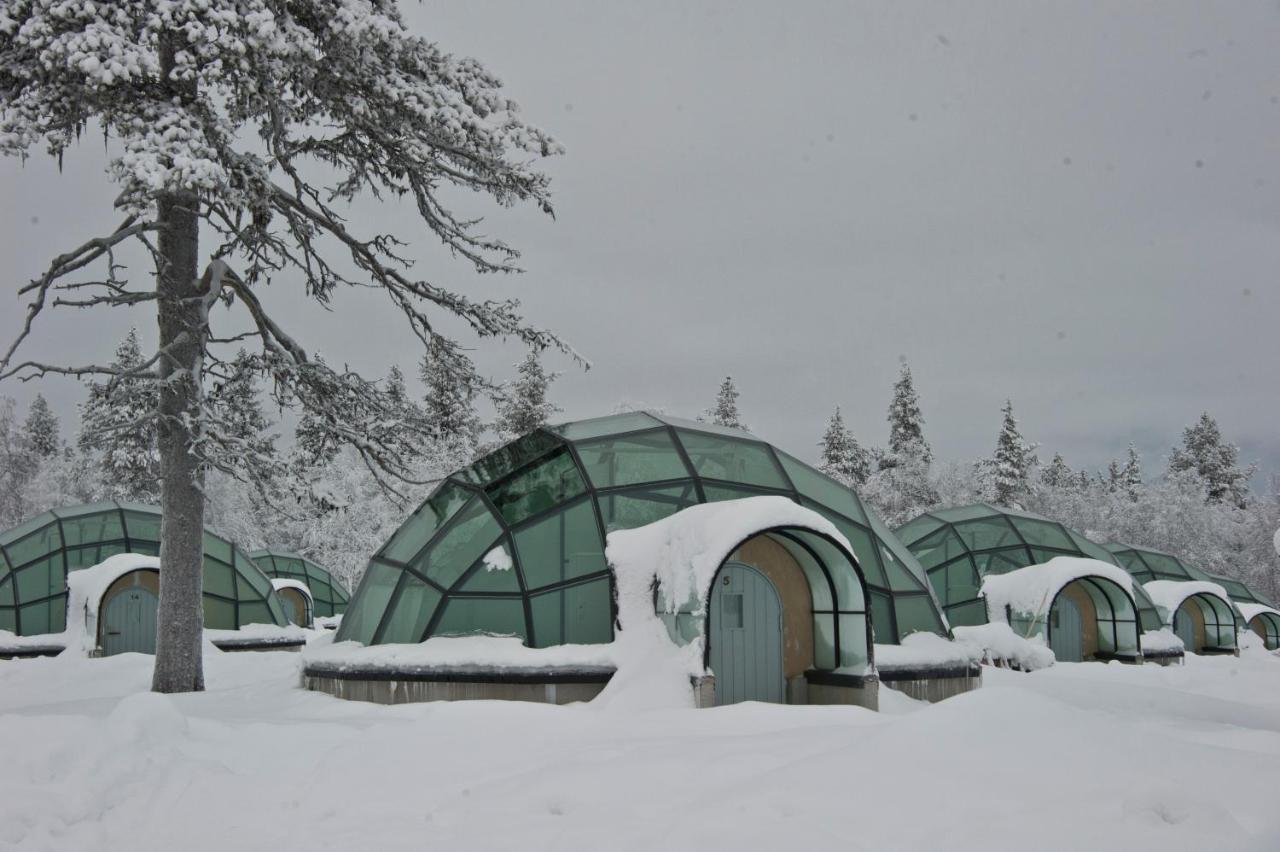 Kakslauttanen Arctic Resort - Igloos And Chalets Saariselka Exterior photo