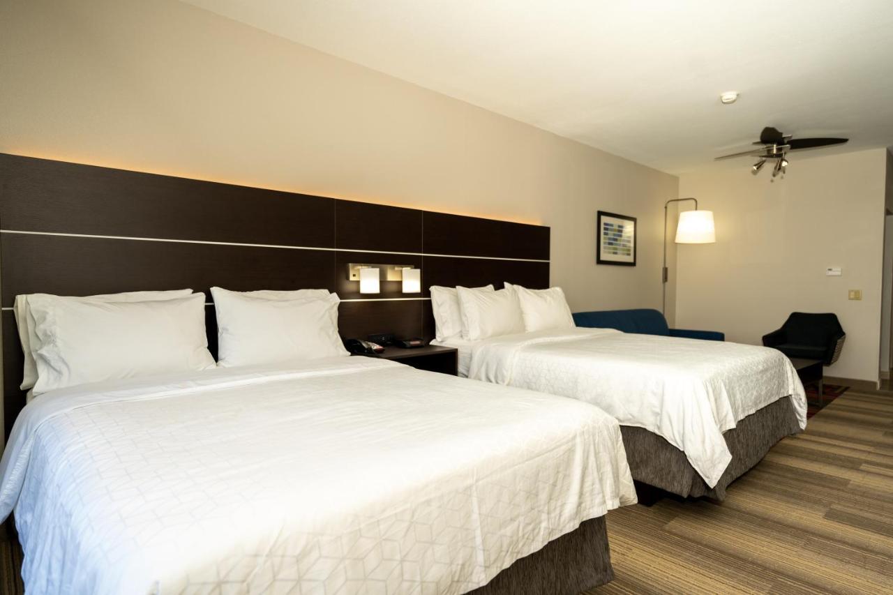 Holiday Inn Express & Suites Deer Park, An Ihg Hotel Exterior photo