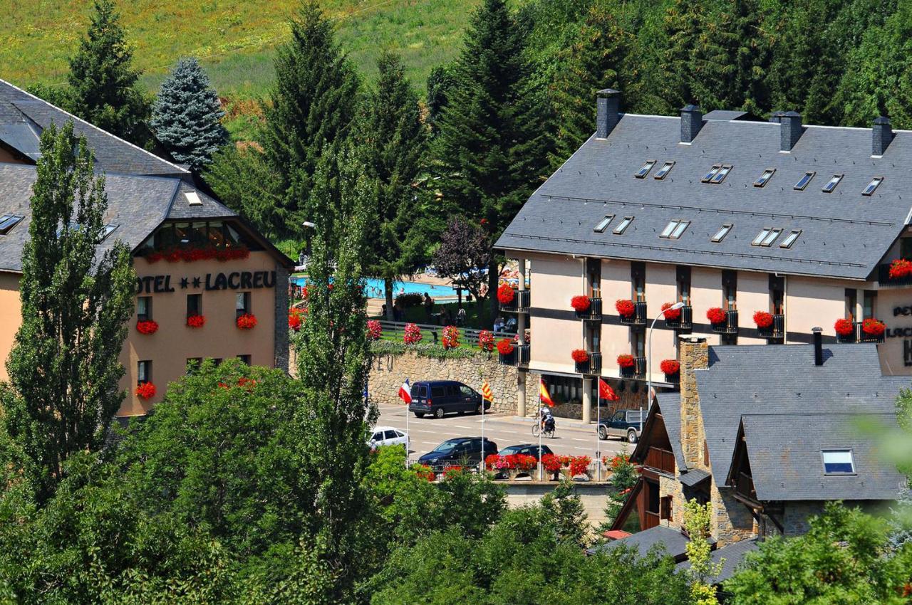 Hotel Petit Lacreu Salardu Exterior photo