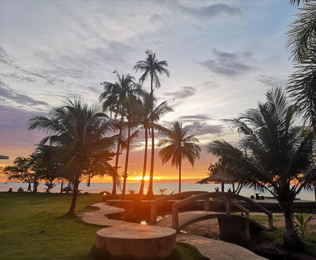 Koh Chang Bailan Beach Resort Exterior photo