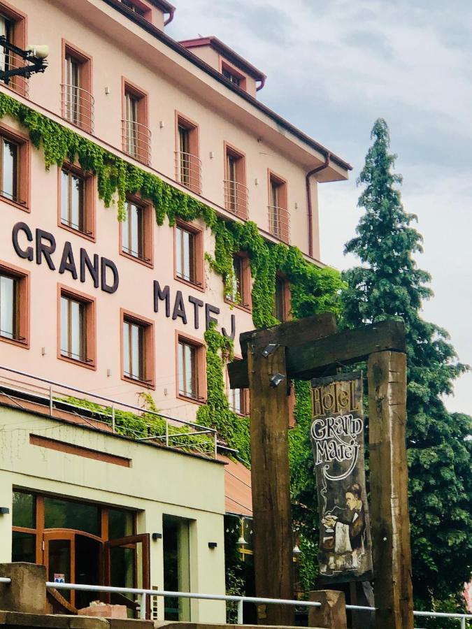 Hotel & Penzion Grand Matej Banska Stiavnica Exterior photo