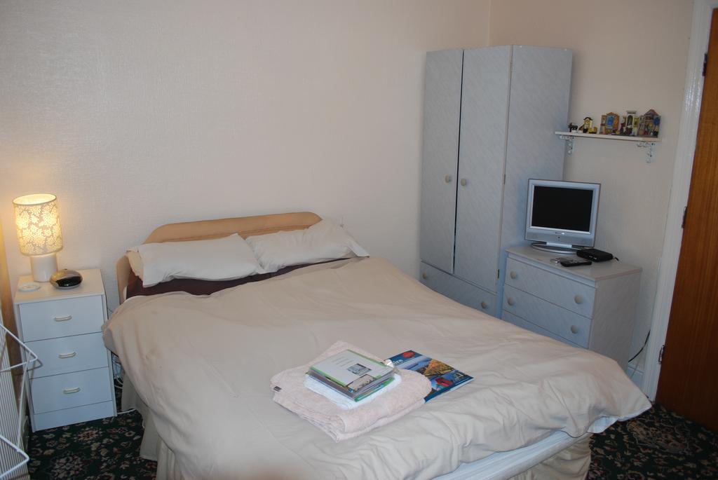 Mayville Guest House Bridlington Room photo