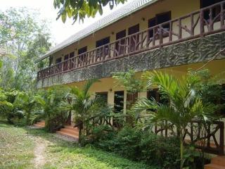 Ao Nang Pearl Villa Exterior photo