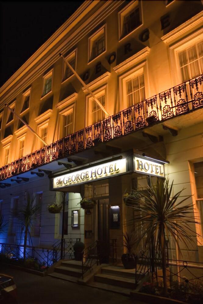 The George Hotel & Monty'S Cheltenham Exterior photo