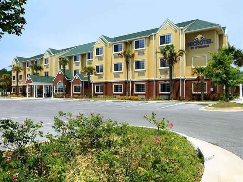 Microtel Inn & Suites By Wyndham Panama City Exterior photo
