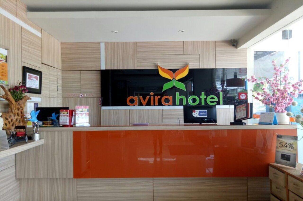 Avirahotel Panakkukang Makassar Exterior photo