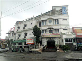 Kings Hotel Angeles Exterior photo