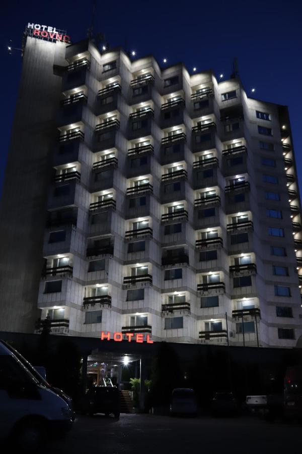 Rovno Hotel Vidin Exterior photo