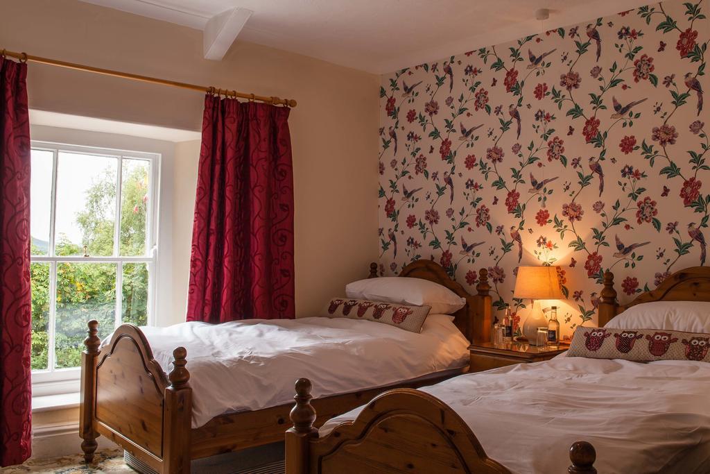 The Royal Oak Inn Rhandirmwyn Room photo